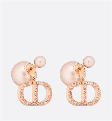 dior boucle d'oreille femme|boucles d'oreilles dior femme.